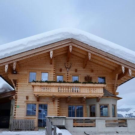 Holiday Flat Schoeser, Fuegen Fuegenberg Exterior foto