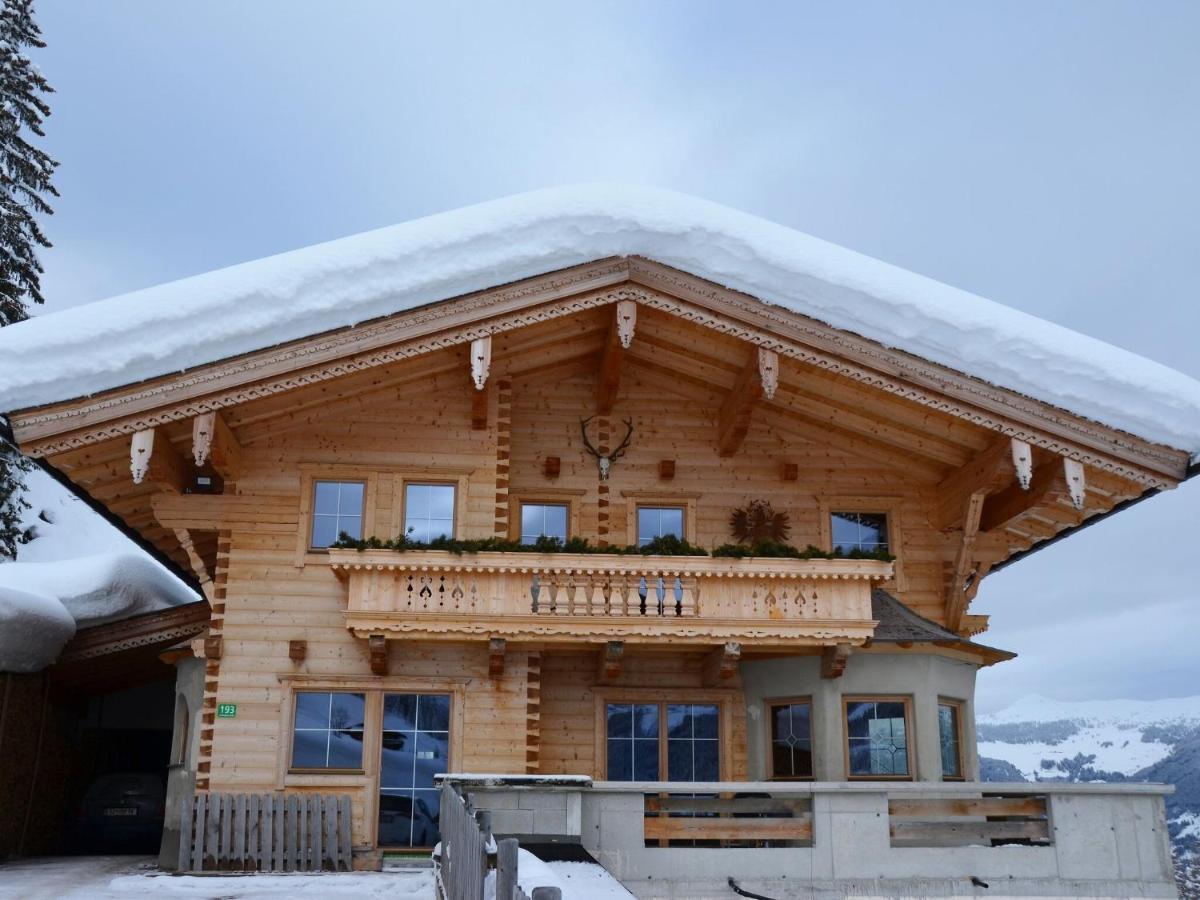 Holiday Flat Schoeser, Fuegen Fuegenberg Exterior foto