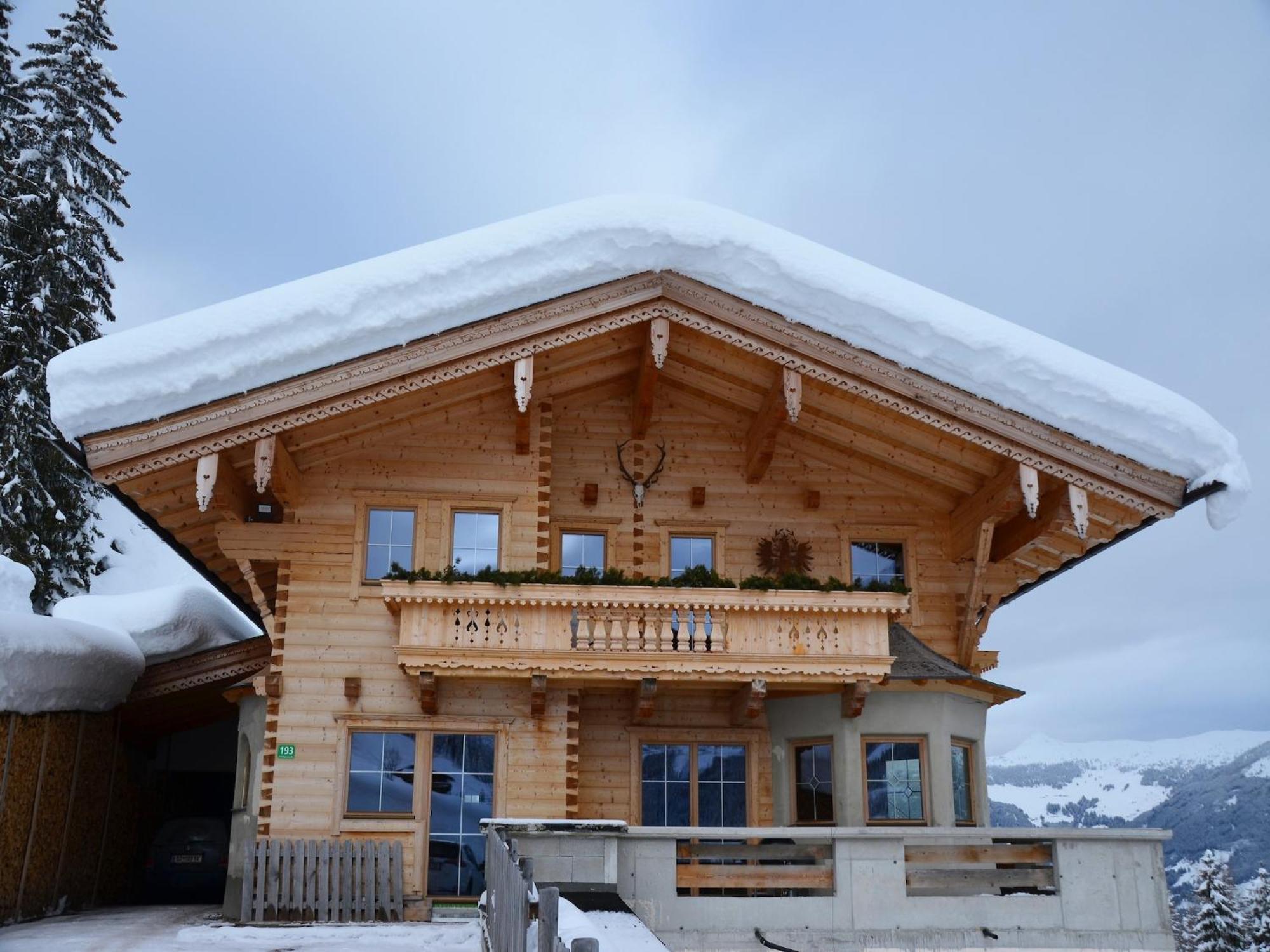 Holiday Flat Schoeser, Fuegen Fuegenberg Exterior foto